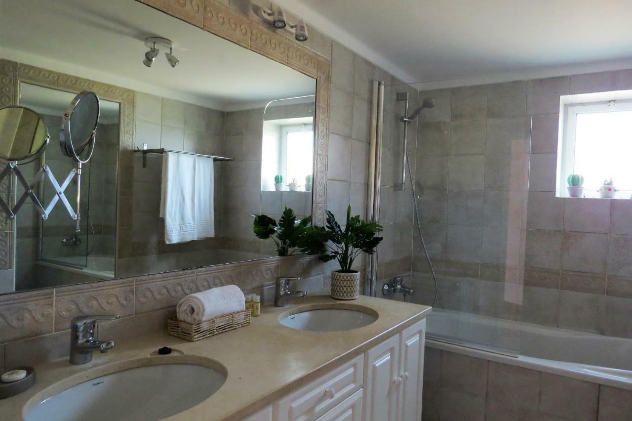 Happy Moments Guest House Portimão Extérieur photo